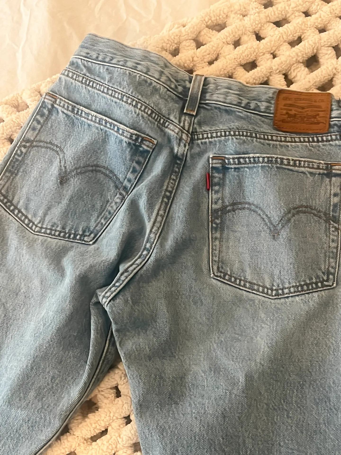 Levi Frayed Jeans - Image 2