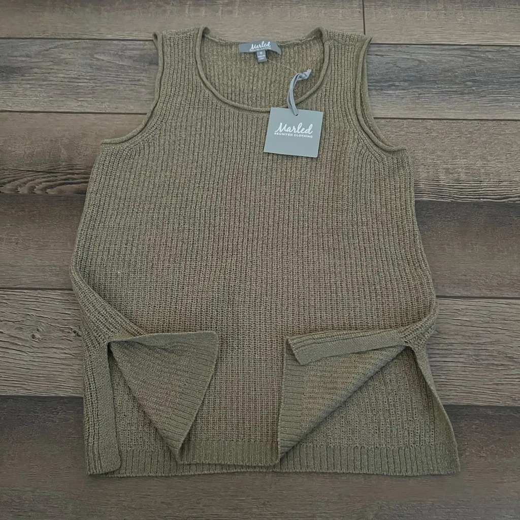 Marled Olive Green Tank Top Tan Size M - Image 2