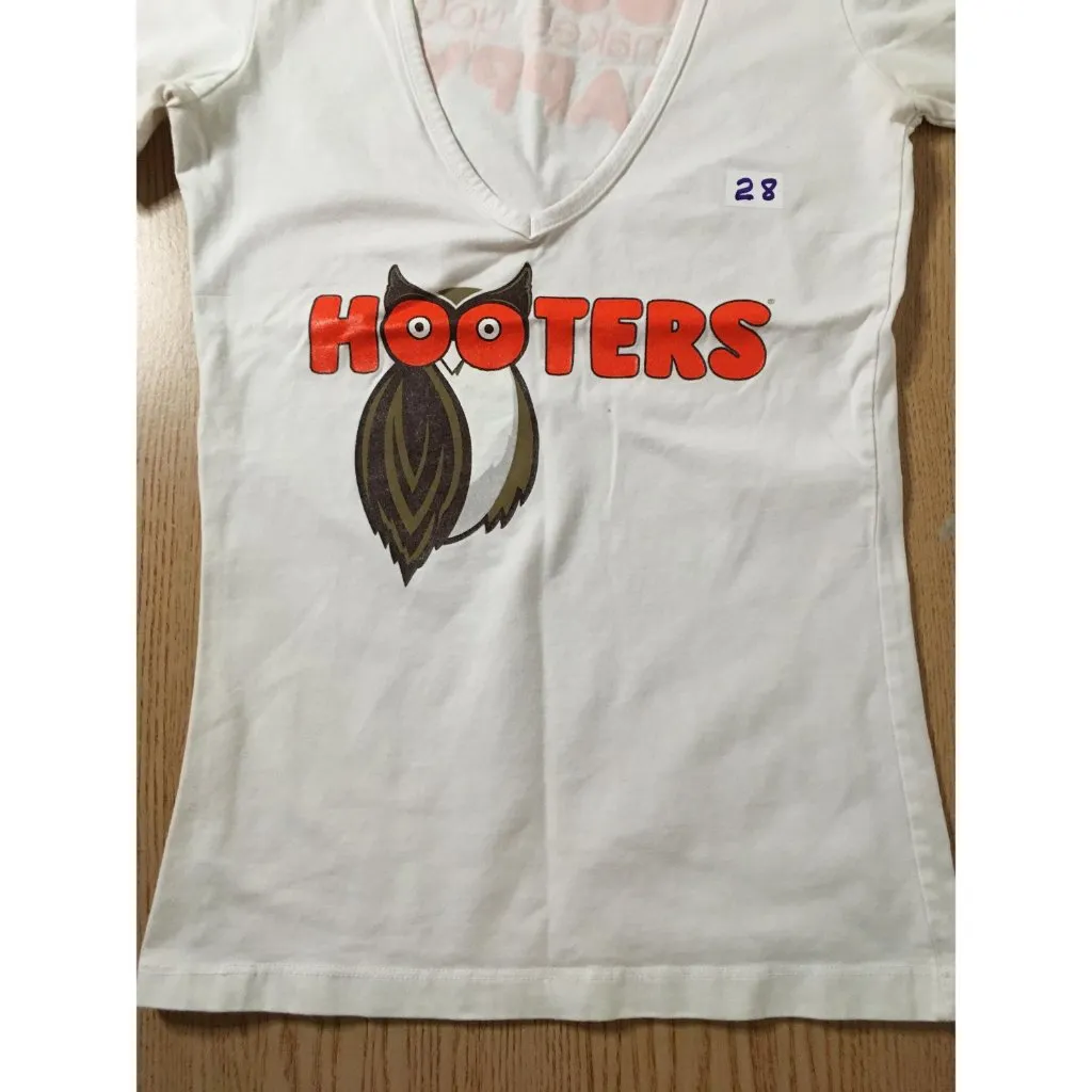 B20 #28 Hooters Girl Worn Uniform Short Sleeve Vneck T-shirt Size Xs - Image 2