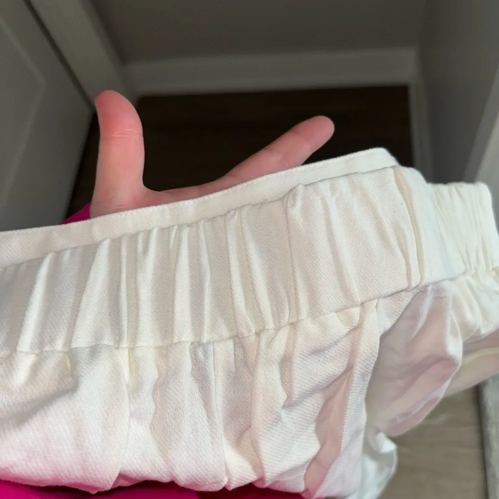 Elegant White Women's Linen Pants - Image 3