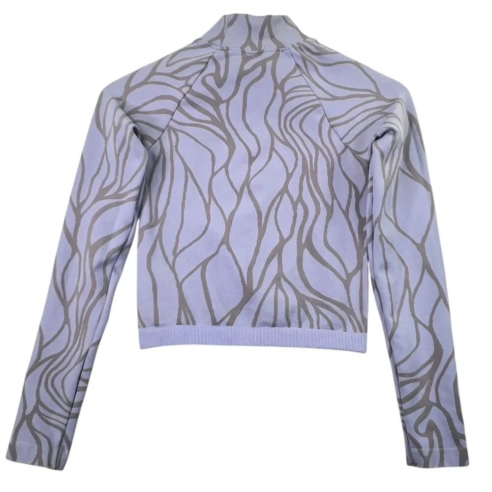 Fabletics Courtney Top Frosted Lilac Size S Long Sleeve Cropped Pullover Yoga Purple - Image 4