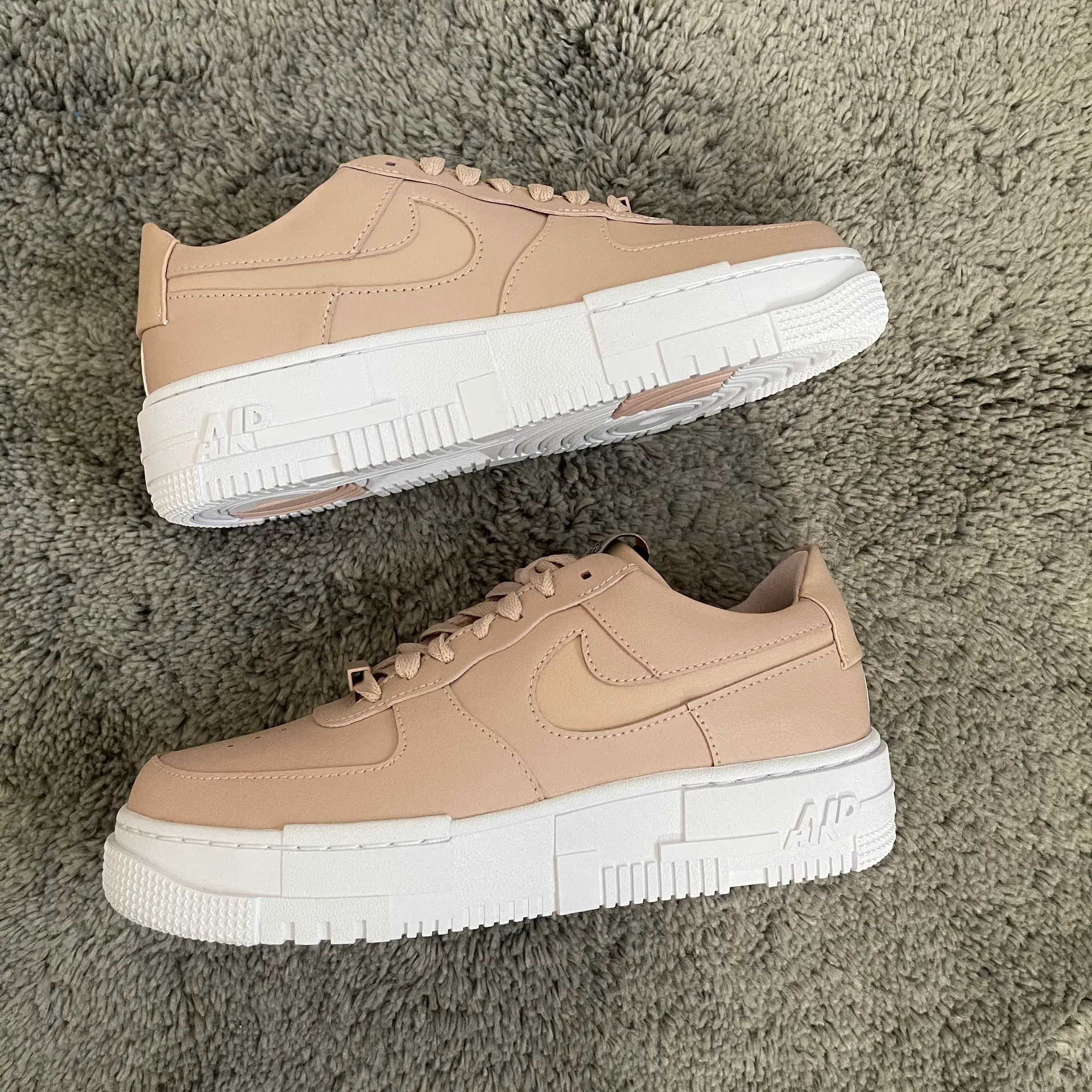 Nike Air force - Image 2