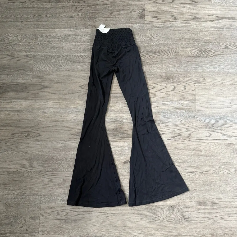 Offline by Aerie Real Me Super Flare Hi-Rise Leggings - Size XS - Black - NWT‎ - Image 5