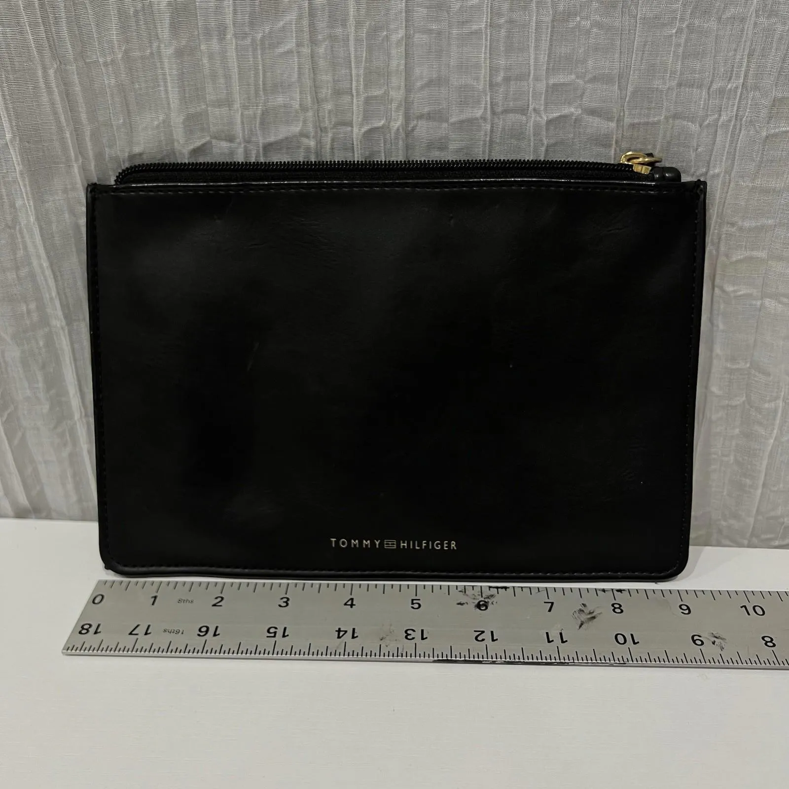 Tommy Hilfiger Black Small Zip Pouch Insert - Image 6