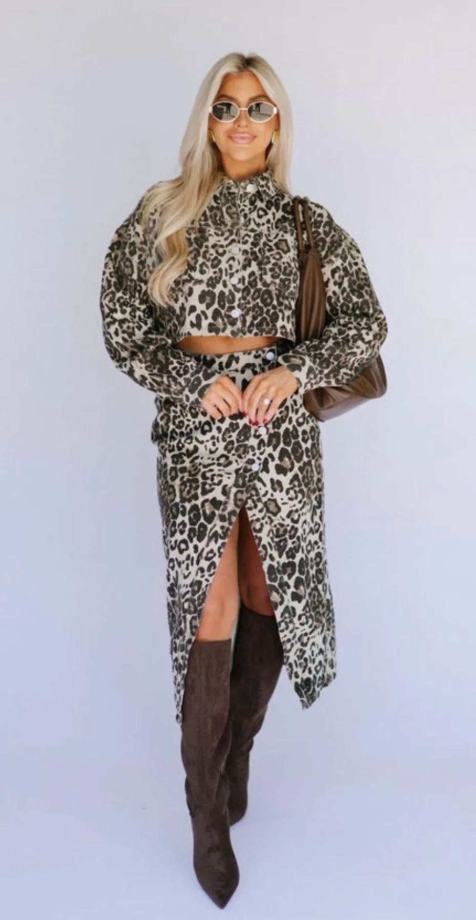 These Three Boutique Set - Image 2