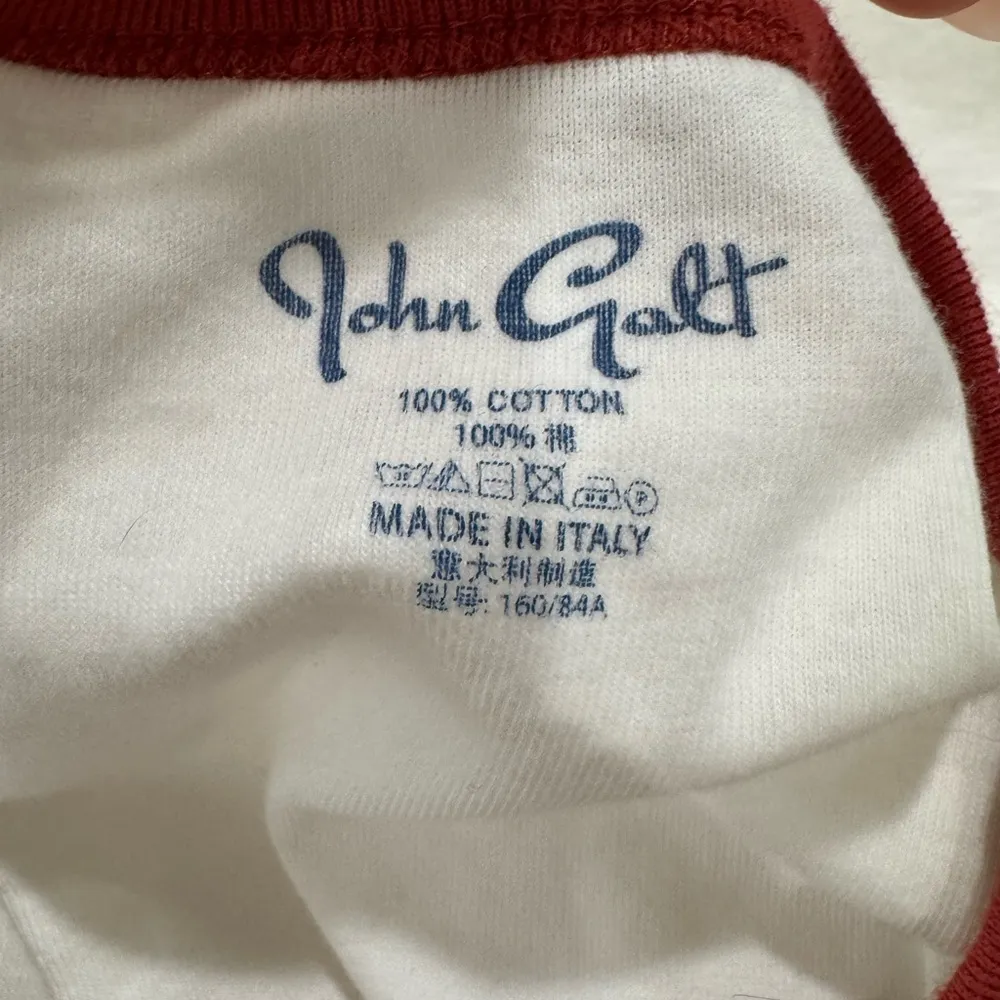 Red and White Graphic Tee - Image 3