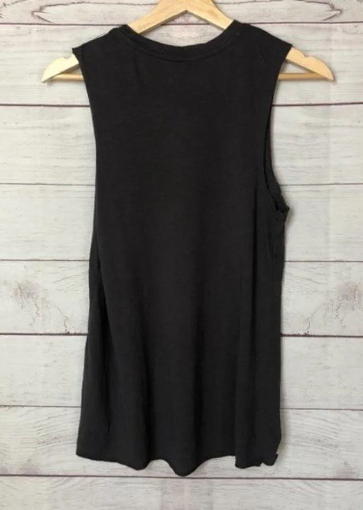 Netflix Stranger Things Embroidered Character Gray Tank Top M - Image 4