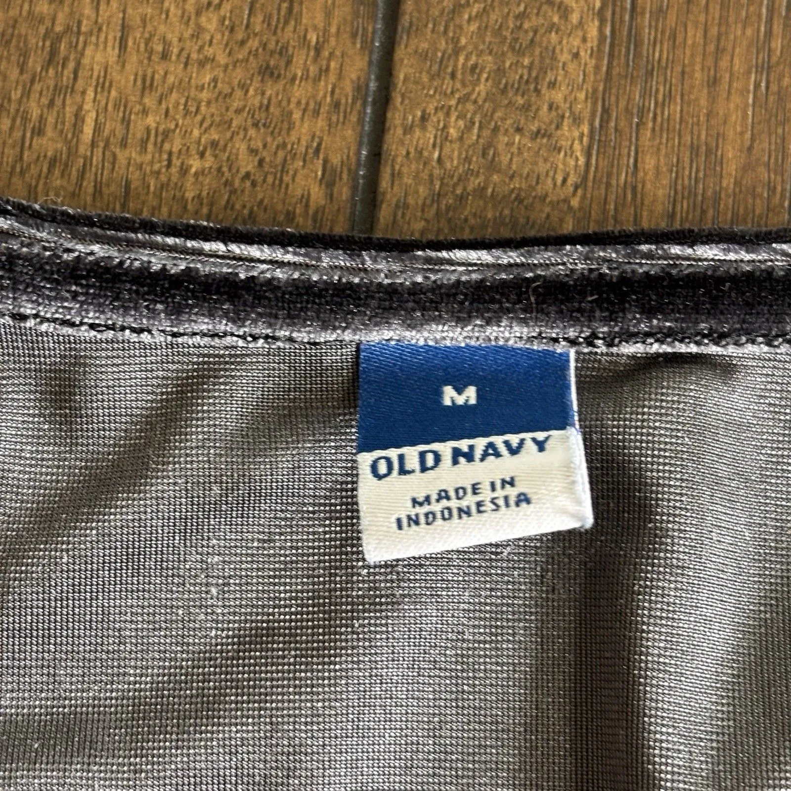 NEW Old Navy Long Sleeve Square Neck Velvet Bodysuit Black Jack Size Medium - Image 6