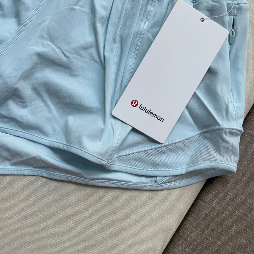 Hotty Hot LR Short 2.5" Lined - Powder Blue - Image 3