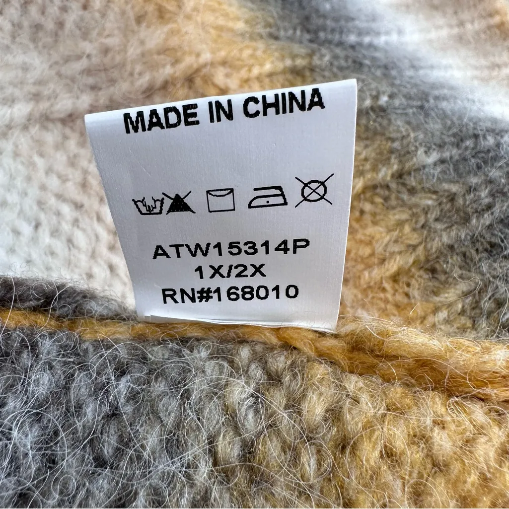 And The Why Striped Fuzzy Sweater size 1X/2X NWT Long Sleeve Grey White Yellow Gray - Image 13