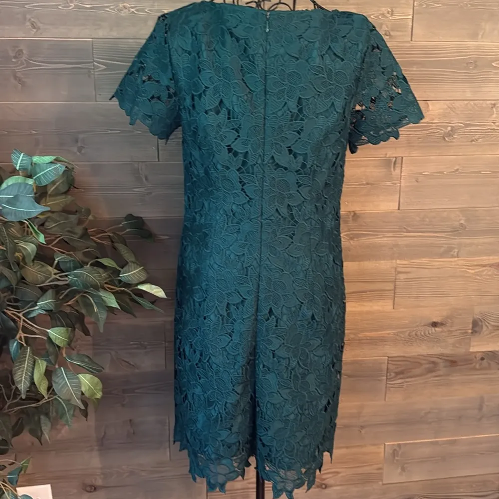 And Taylor factory V - Image 3