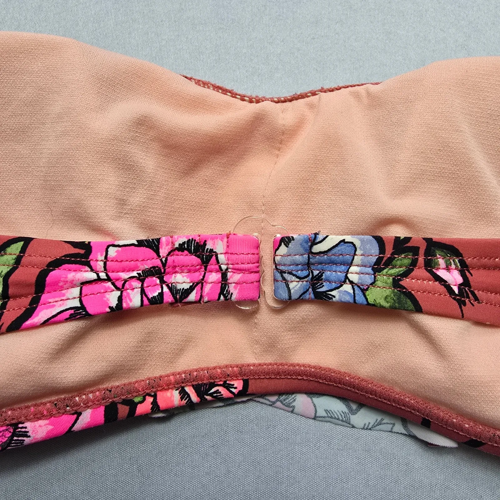 No Boundaries Pink Floral Ruffle Bandeau Swim Sports Bra‎ Bikini Top L Large - Image 4