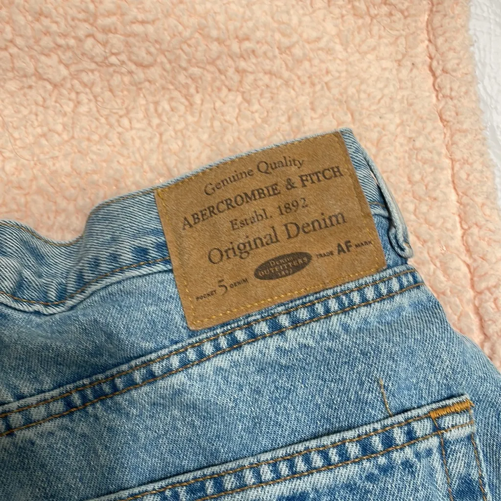 Vintage Abercrombie Shorts - Image 7