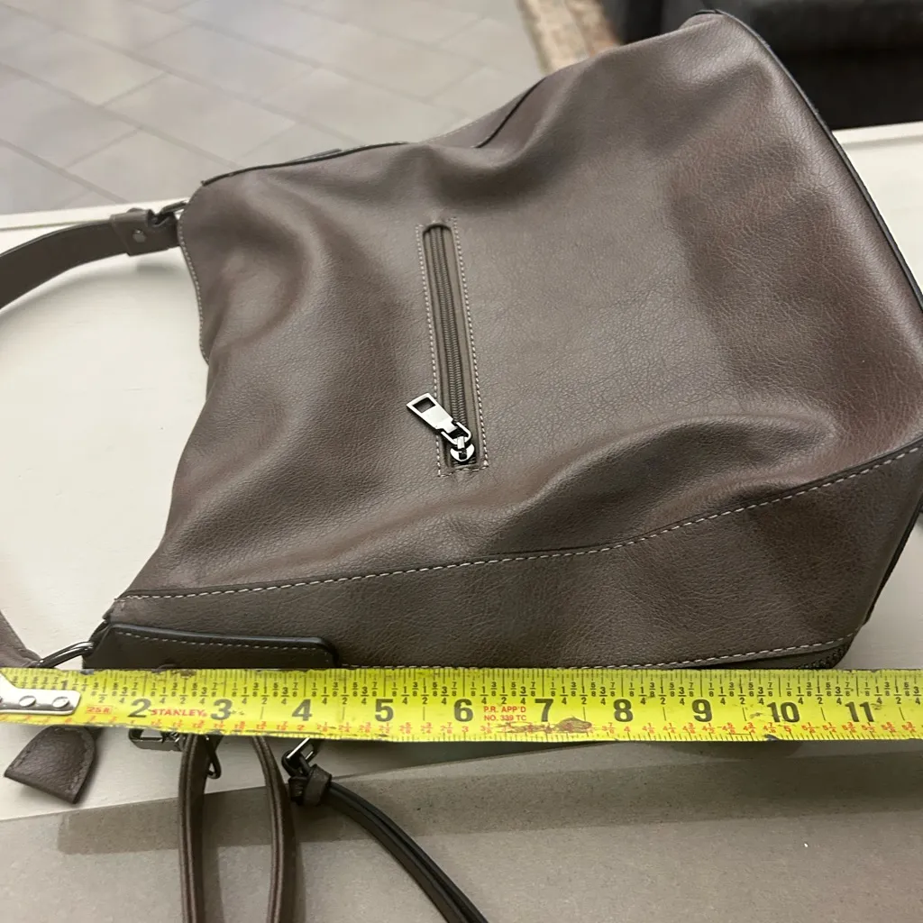 REALER Chic Gray Leather Shoulder Bag like NEW! Clean! Brown - Image 3