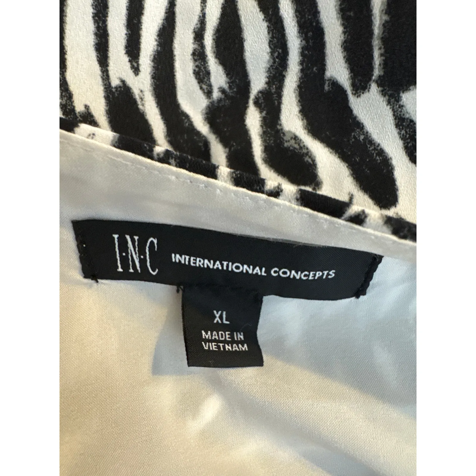 INC International Concepts Women's XL Black White Short Sleeve Mini Dress Work - Image 4