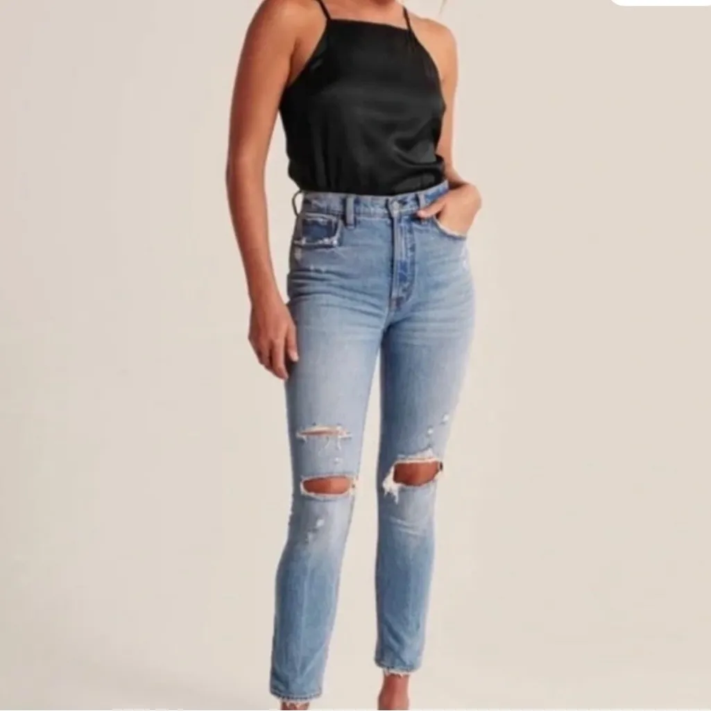 Abercrombie & Fitch  Black Bow-Back bodysuit - Image 4