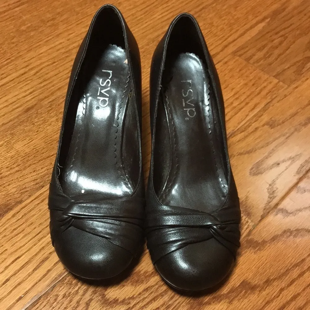 Rsvp dark brown round toe pumps - Image 2
