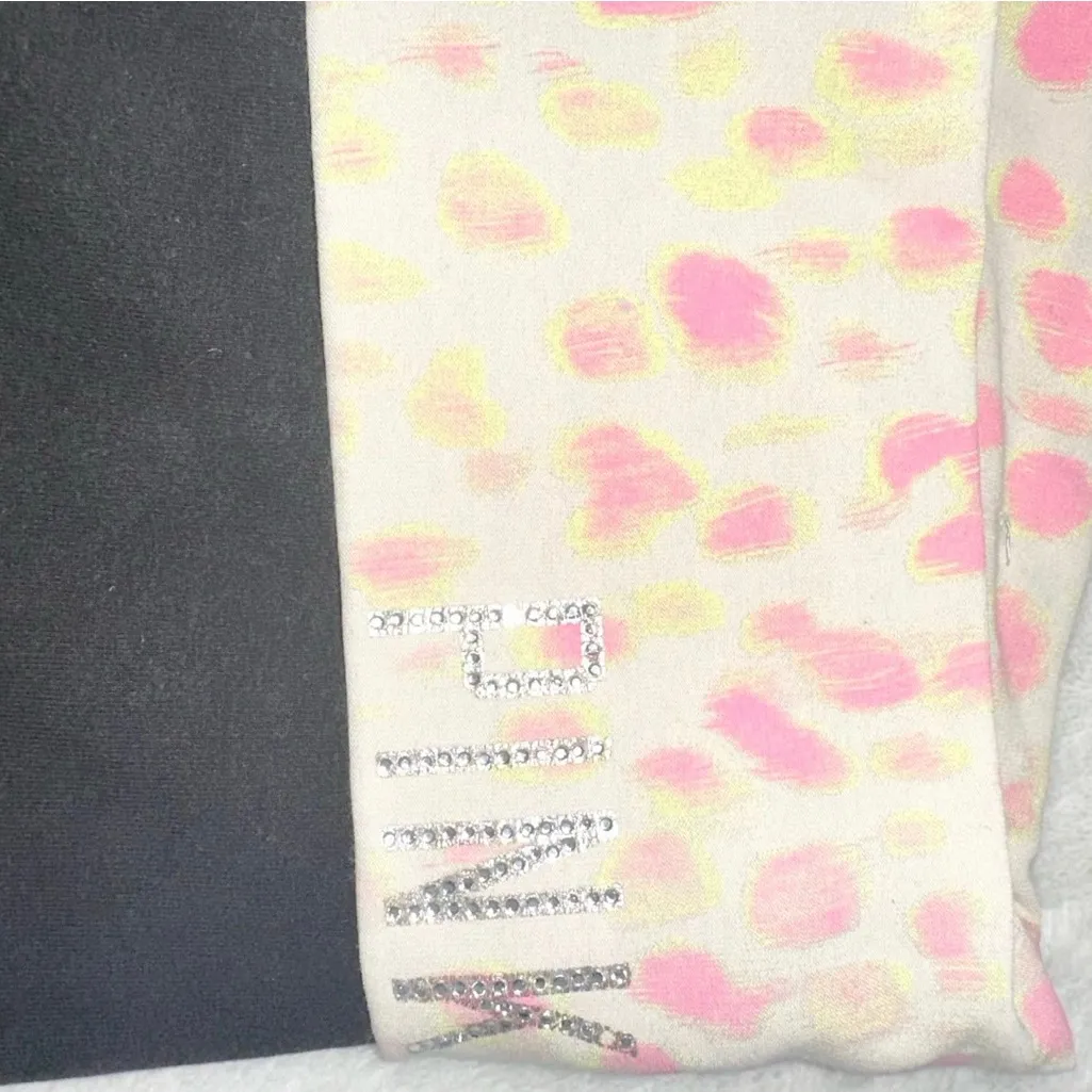 VS PINK Bling Cropped Yoga Leggings! - Image 3