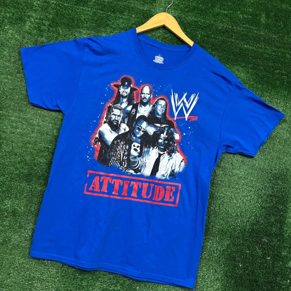 WWE Legends Attitude Wrestler Poster T-Shirt Size Large - Image 3