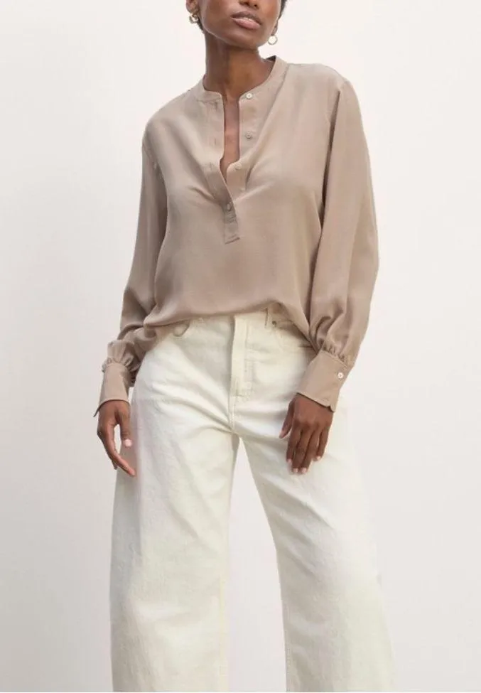 Everlane Washable Silk Henley Shirt Blouse size 0 XS Burnt Sugar $150 - Image 3