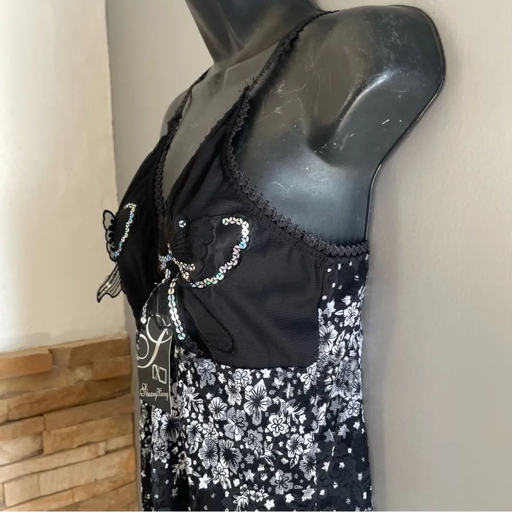 Floral Lace sequins Y2K Dress with Black and White Design Size undefined - Image 6