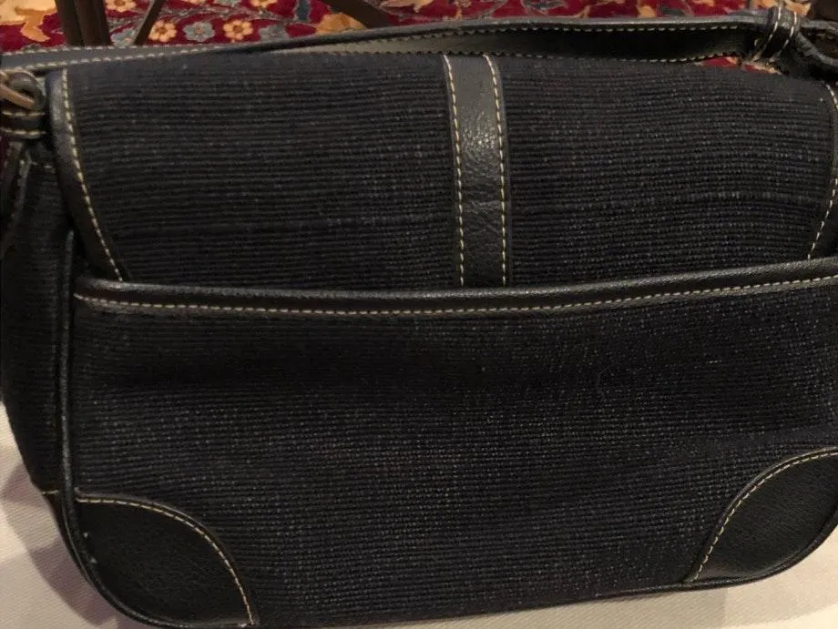 Etienne Aigner small shoulder bag - Image 3