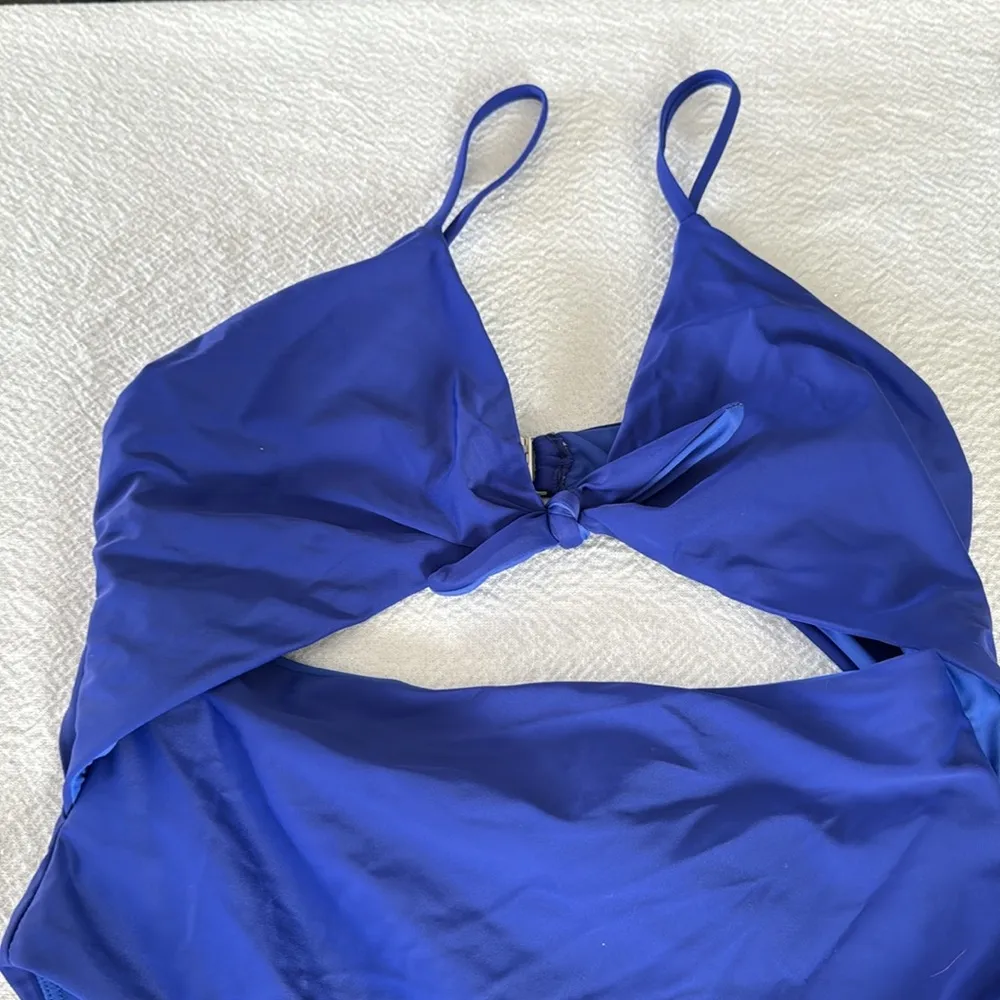 Veronica Beard Aniston Cut-Out One-Piece Swimsuit,  Medium, $298 - Image 8