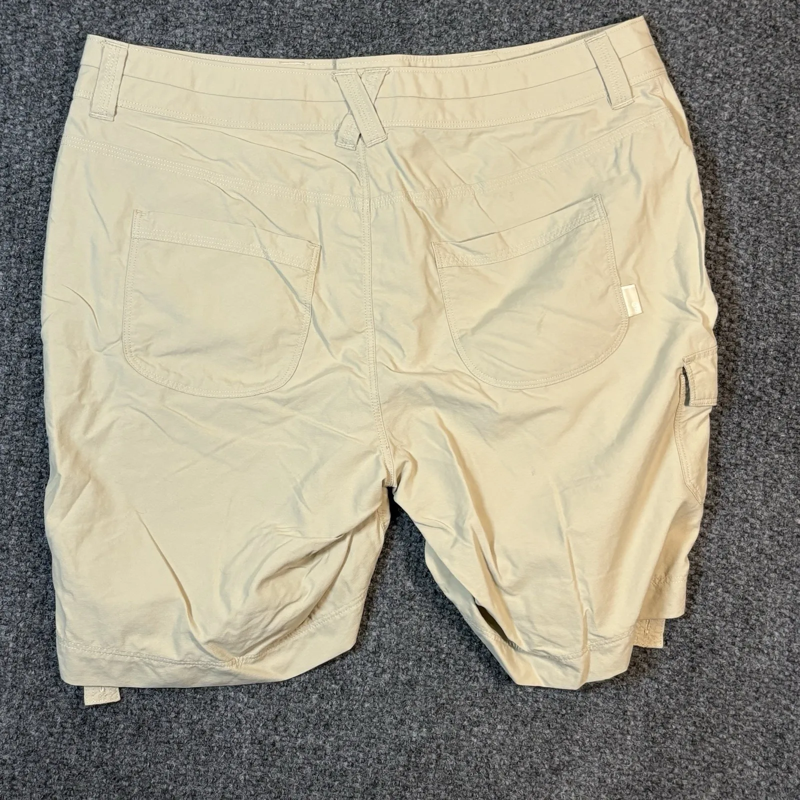 Mountain Hard Wear Women Sz10/42 Tan Roll up Cargo Hiking Shorts Quick Dry Nylon Size 10 - Image 2