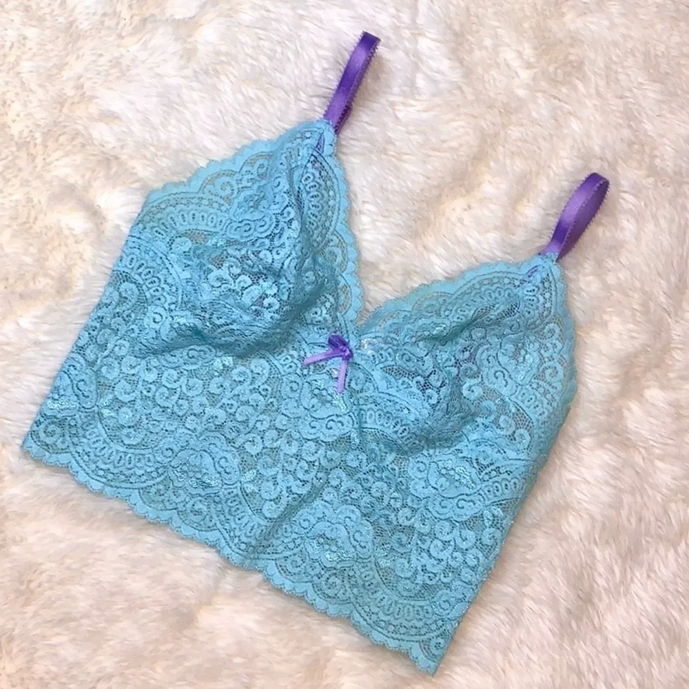 Victoria’s Secret Lace Camisole Tank Top - Image 2