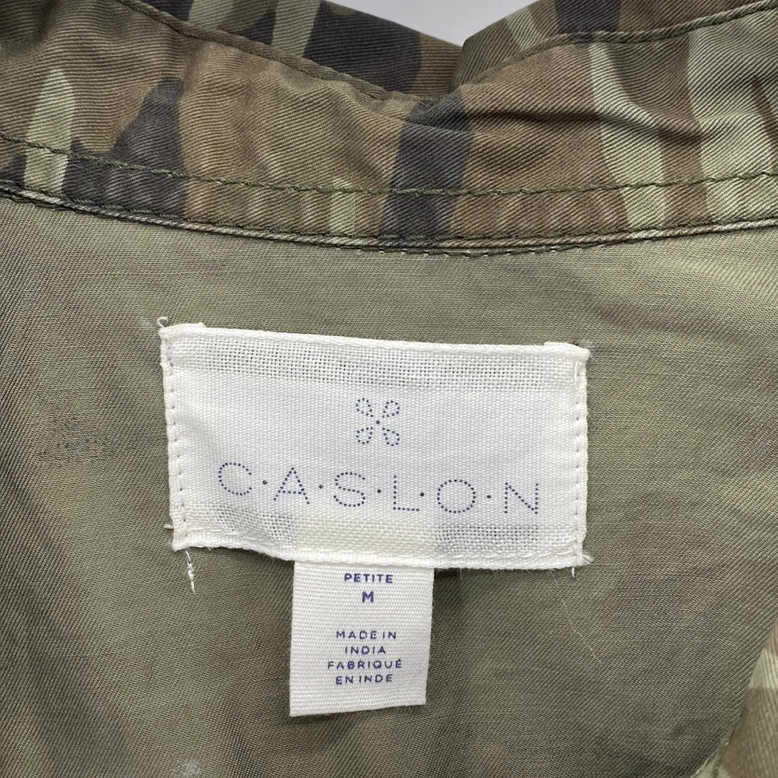 Caslon modern camo jacket contemporary hippie Gypsy feminine green petite M - Image 9