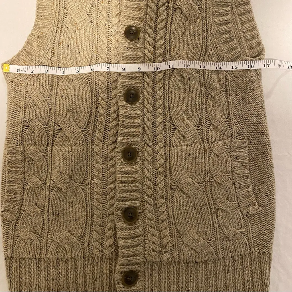 Uniqlo Women 6 Sleeveless Cardigan Vest Cable Knit Button Up Grandpa Chunky - Image 8