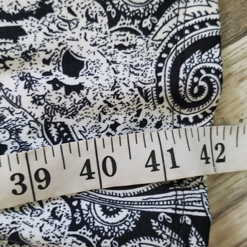 Connected apparel dress size small - Image 4