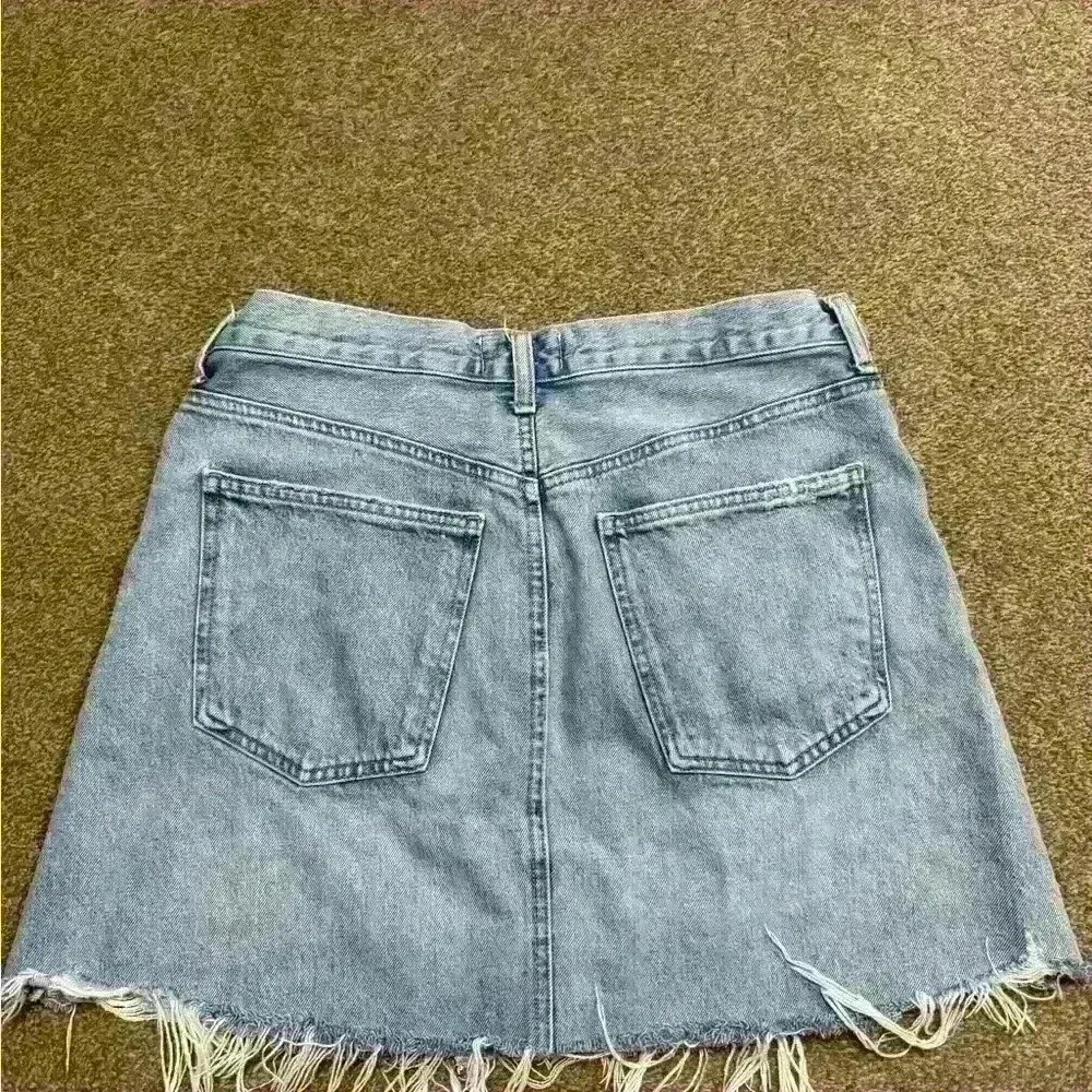 AGOLDE Quinn High Waisted Distressed Denim Mini Skirt size 29 - Image 5