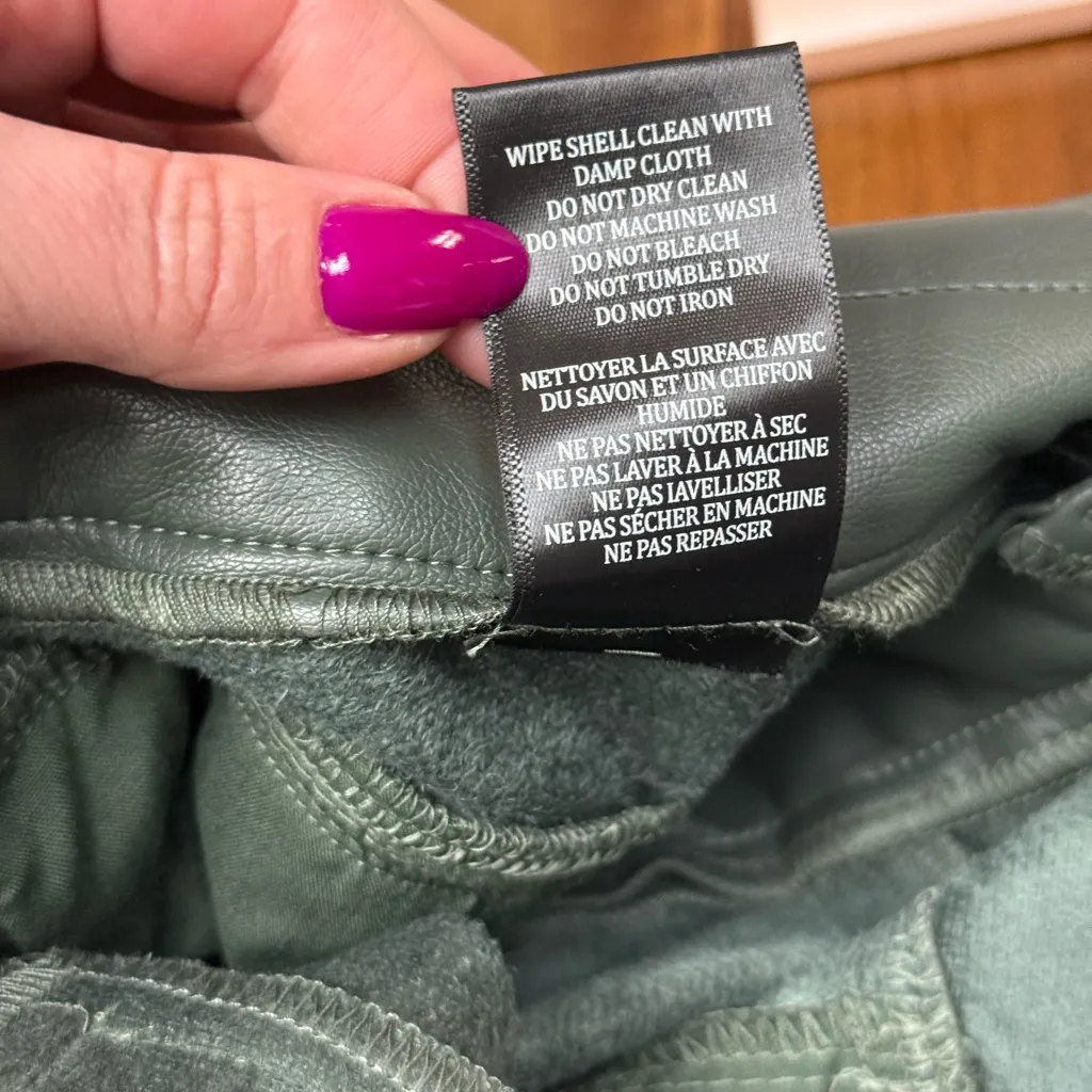 BLANKNYC Green Faux Leather High Waist Tapered Pants Size 30 - Image 10