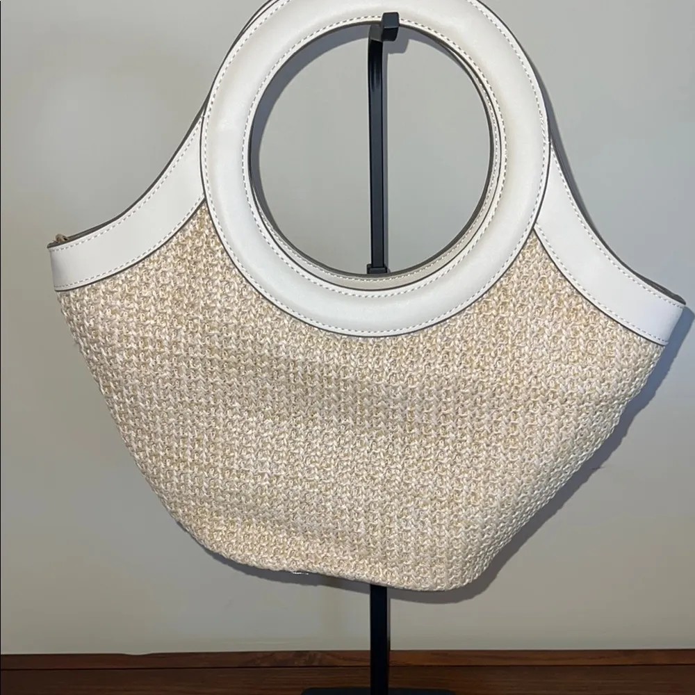 NWT- Tommy Bahama Cream and Tan Crossbody Bag w/ Flamingo 🦩 and Palm Tree 🌴 - Image 4