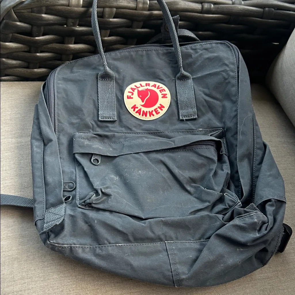 Fjallraven Kanken nylon charcoal backpack utility gorpcore bag unisex Gray - Image 2