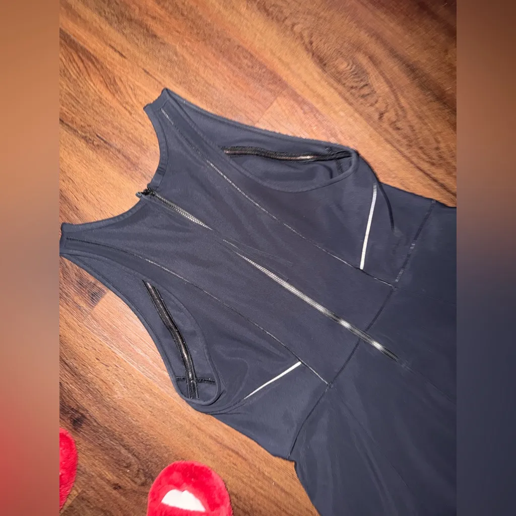 Lululemon &go Til Dawn
Dress Black  12 athletic workout yoga casual classic $168 - Image 9