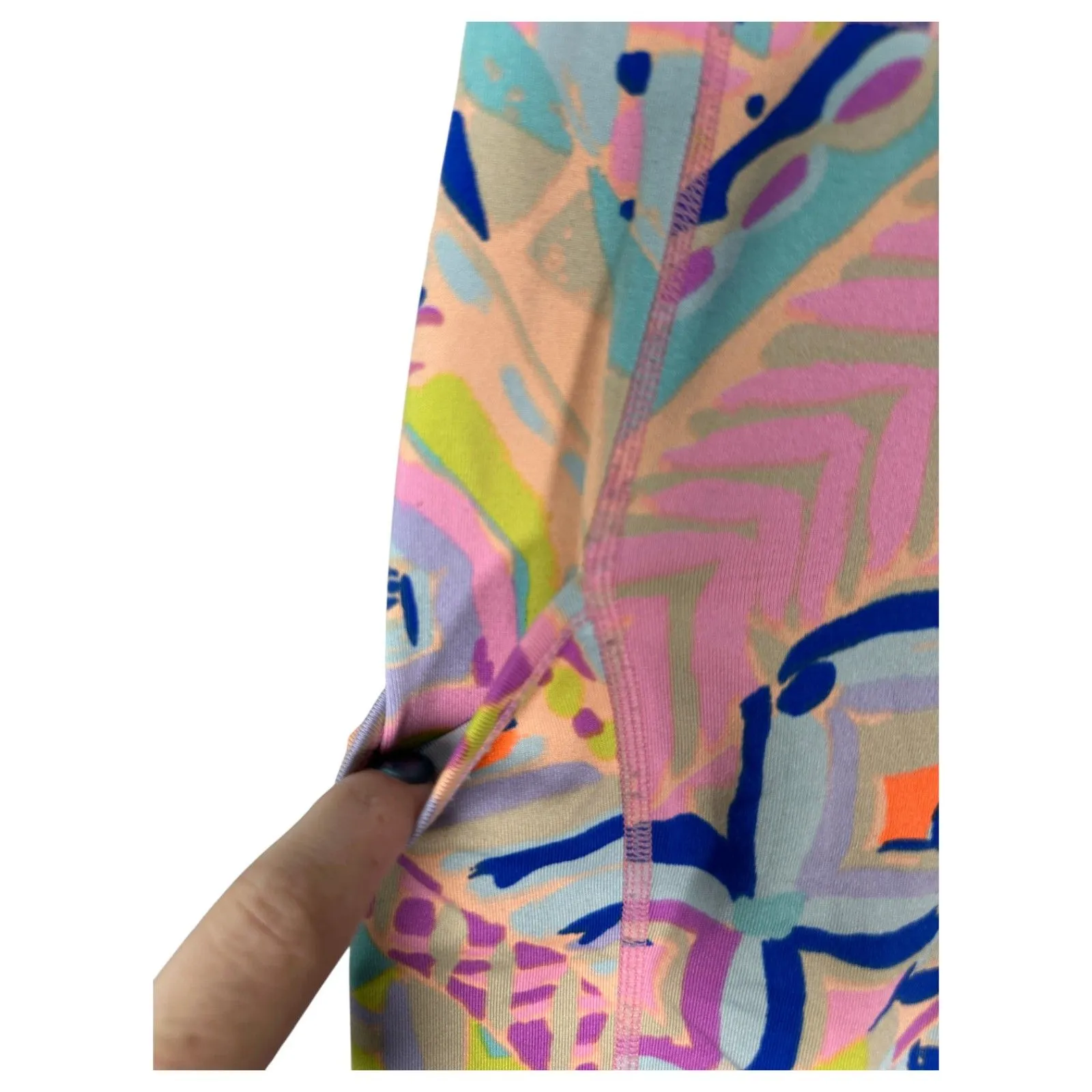 Lilly Pulitzer Luxletic UPF 50+ Weekender Cropped MuPlantain Leggings Large - Image 4