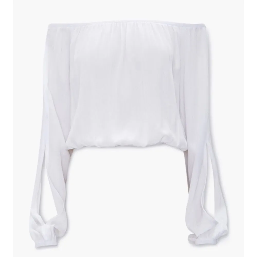 *HPx2!* NEW F21 off-shoulder slit sleeve top - Image 4