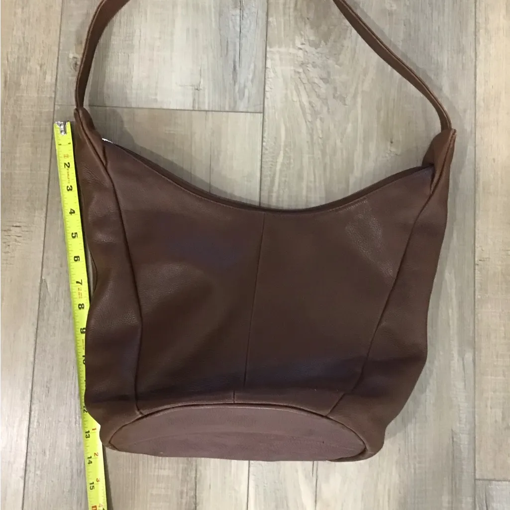 Wilsons Leather Tan Shoulder Bag - Image 8