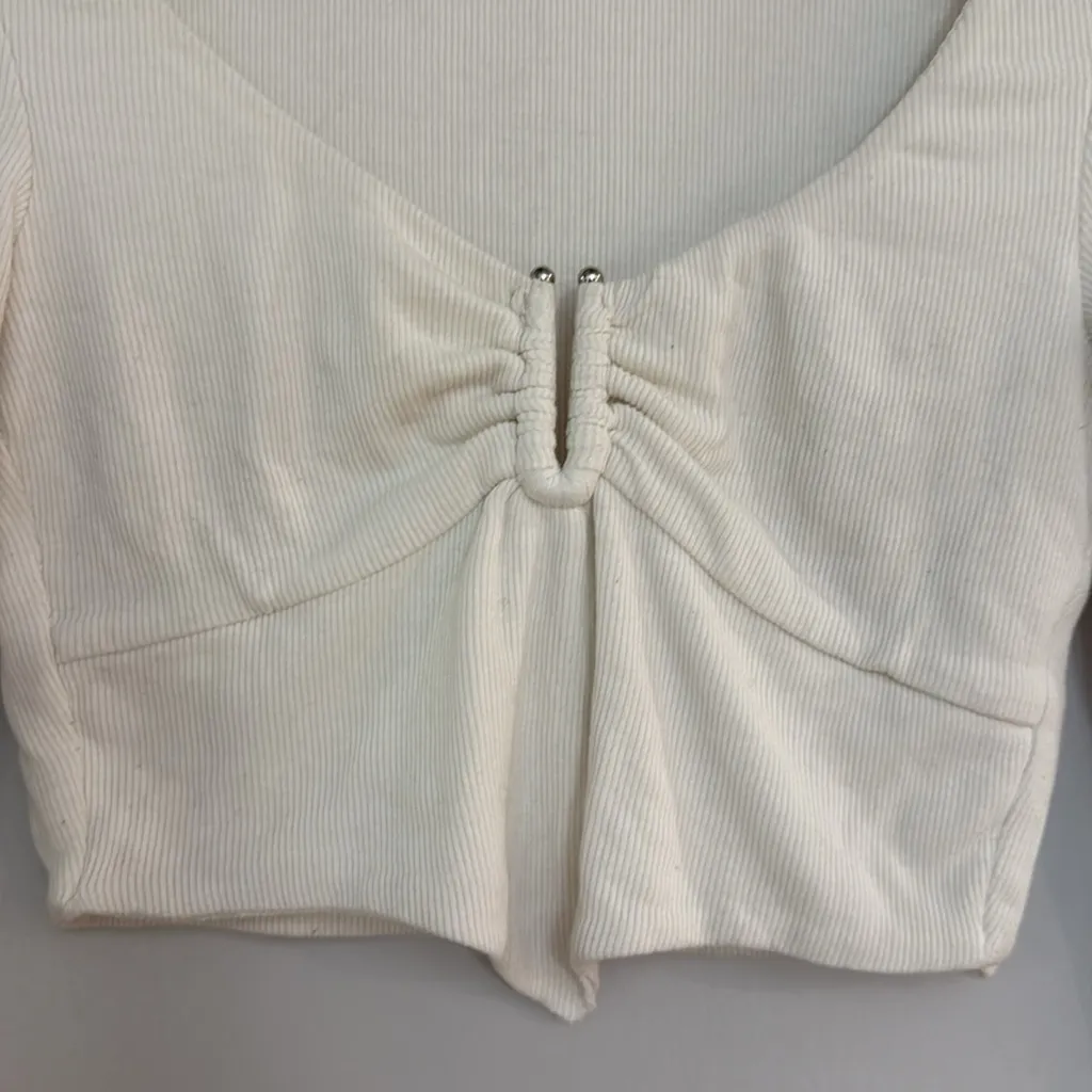 MOVING SALE - Princess Polly white long sleeve front buckle asymmetrical crop top - Image 6