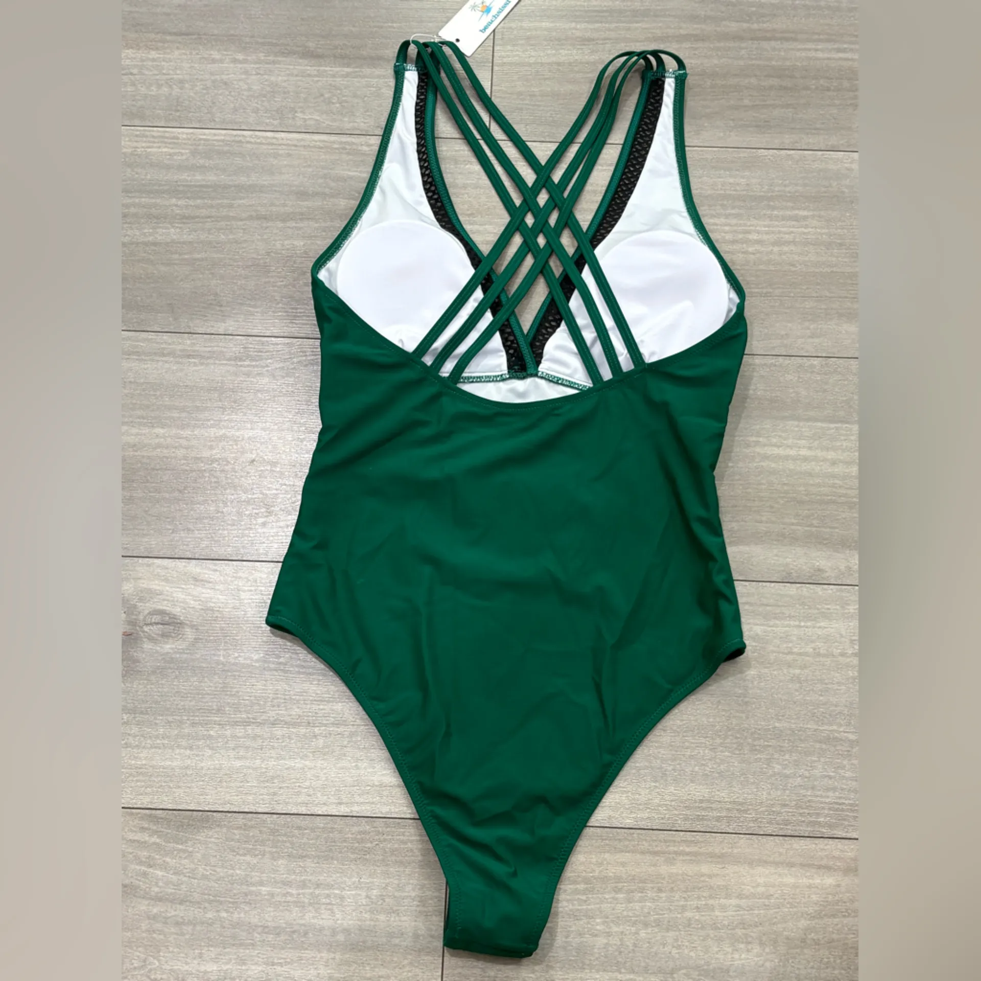 🆕 Chic Emerald One-Piece Swimsuit Size M - Image 2