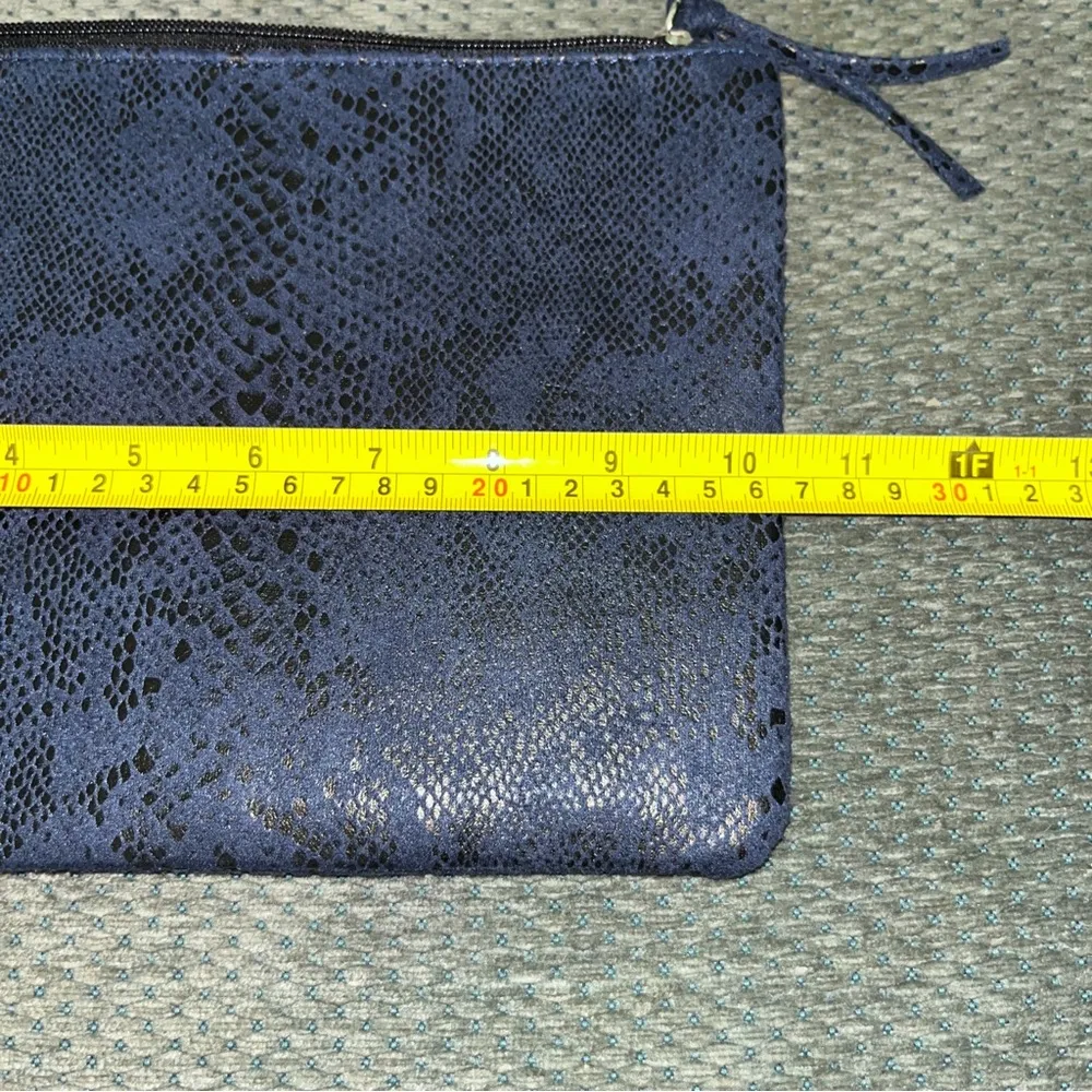 Seven for all mankind clutch navy - Image 3