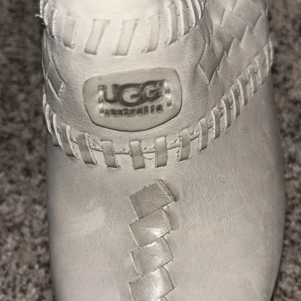 UGG Women's Gray Woven Mules - Image 5