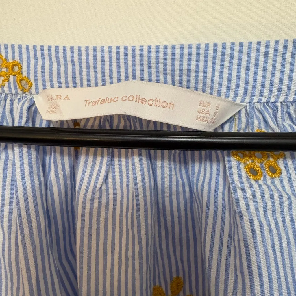 ZARA Blouse‎ FLORAL EMBROIDERY Stripe VOLUMINOUS Sleeve Size Small - Image 5