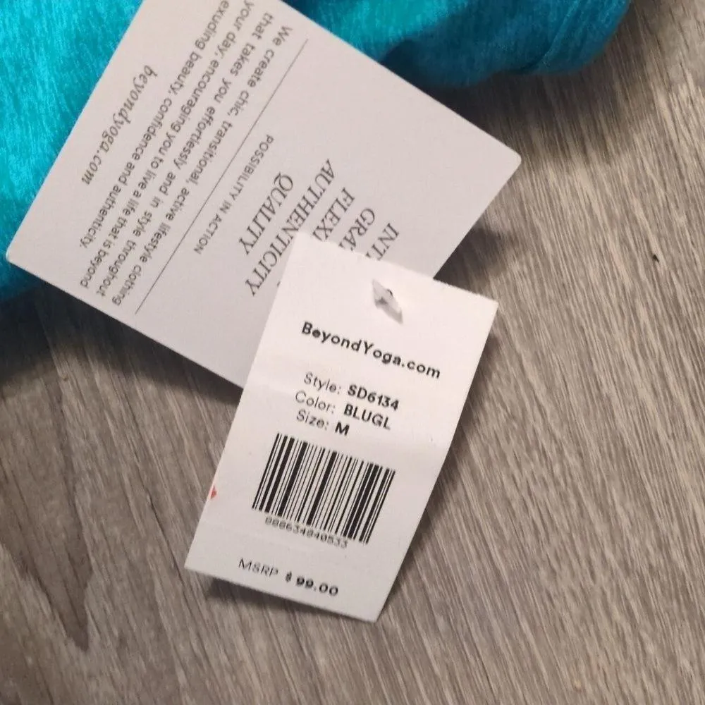 Beyond yoga blue glow heather  spacedye underlock and key dress size medium - Image 4