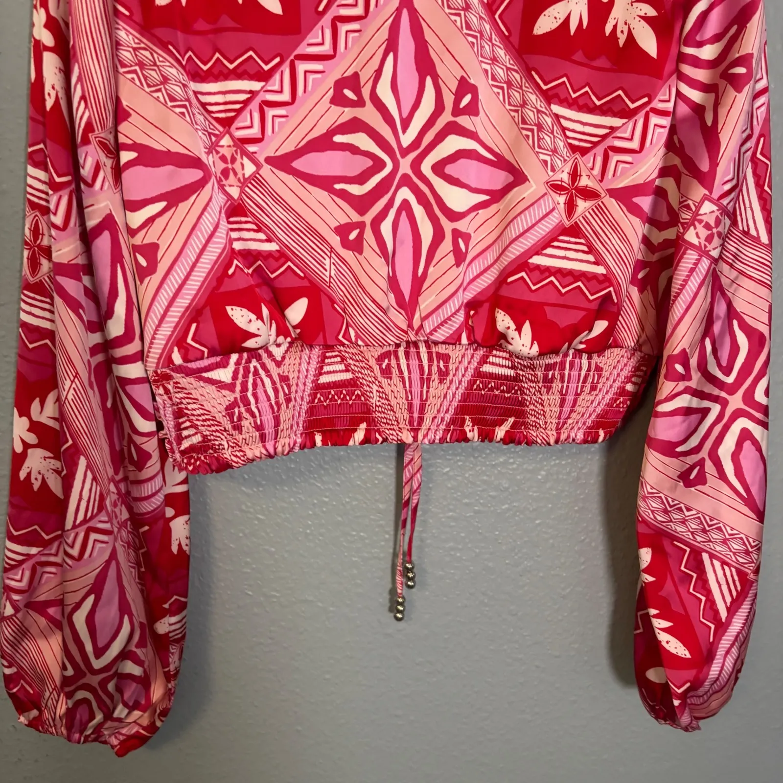 Caroline Constas Pink Tribal Print V Neck Ring Detail Crop Top Long Sleeve Large - Image 9