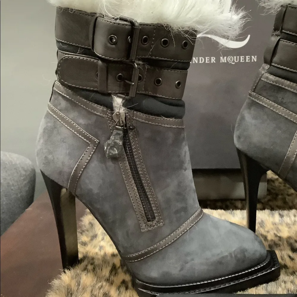 HOST PICK 🥳 🥳 MCQUEEN DOUBLE ZIP SHEEPSKIN BOOTS - Image 3