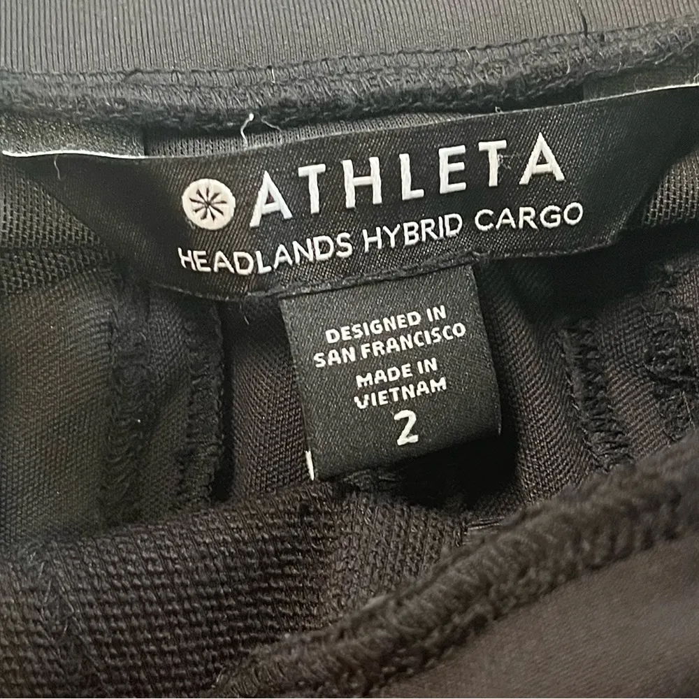 Athleta headlands hybrid black cargo pant size 2 - Image 4
