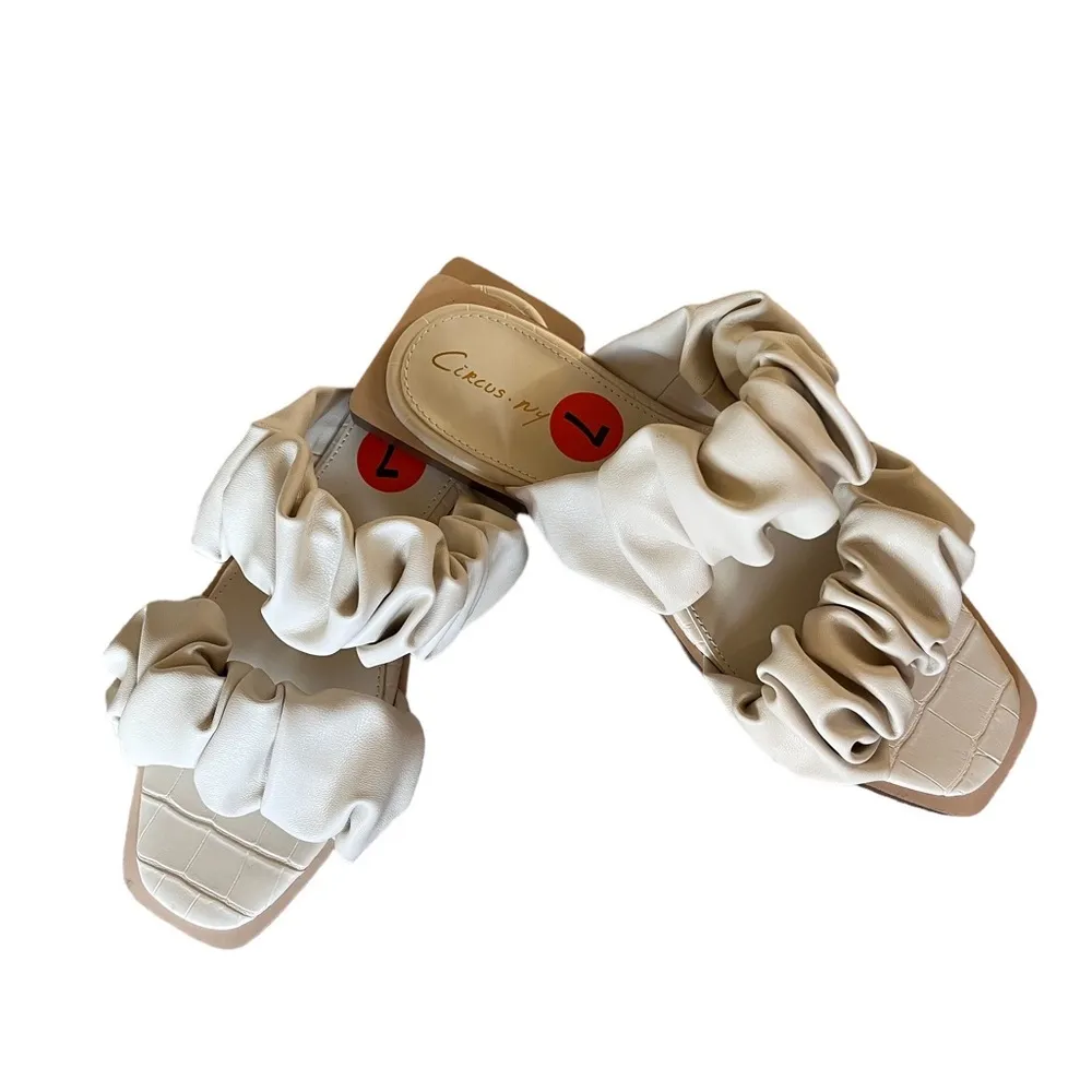 NEW Circus by Sam Edelman Women's Iggy Ruched Slide Sandals MODERN IVORY - Image 9
